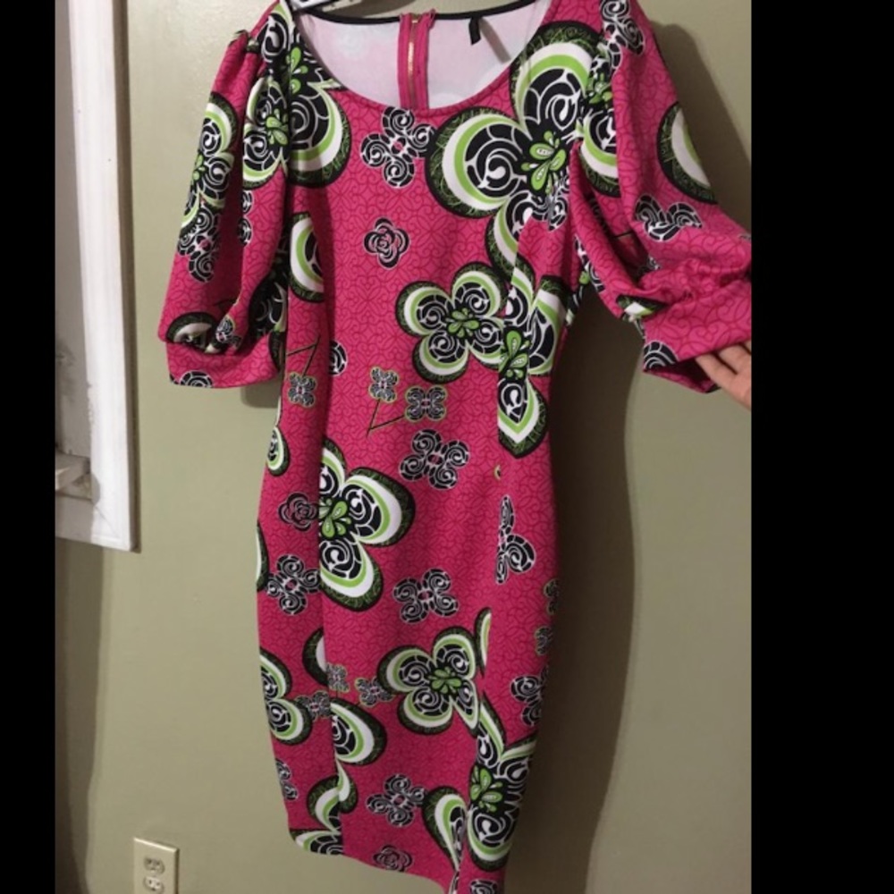 Dress - Picture 3 of 8